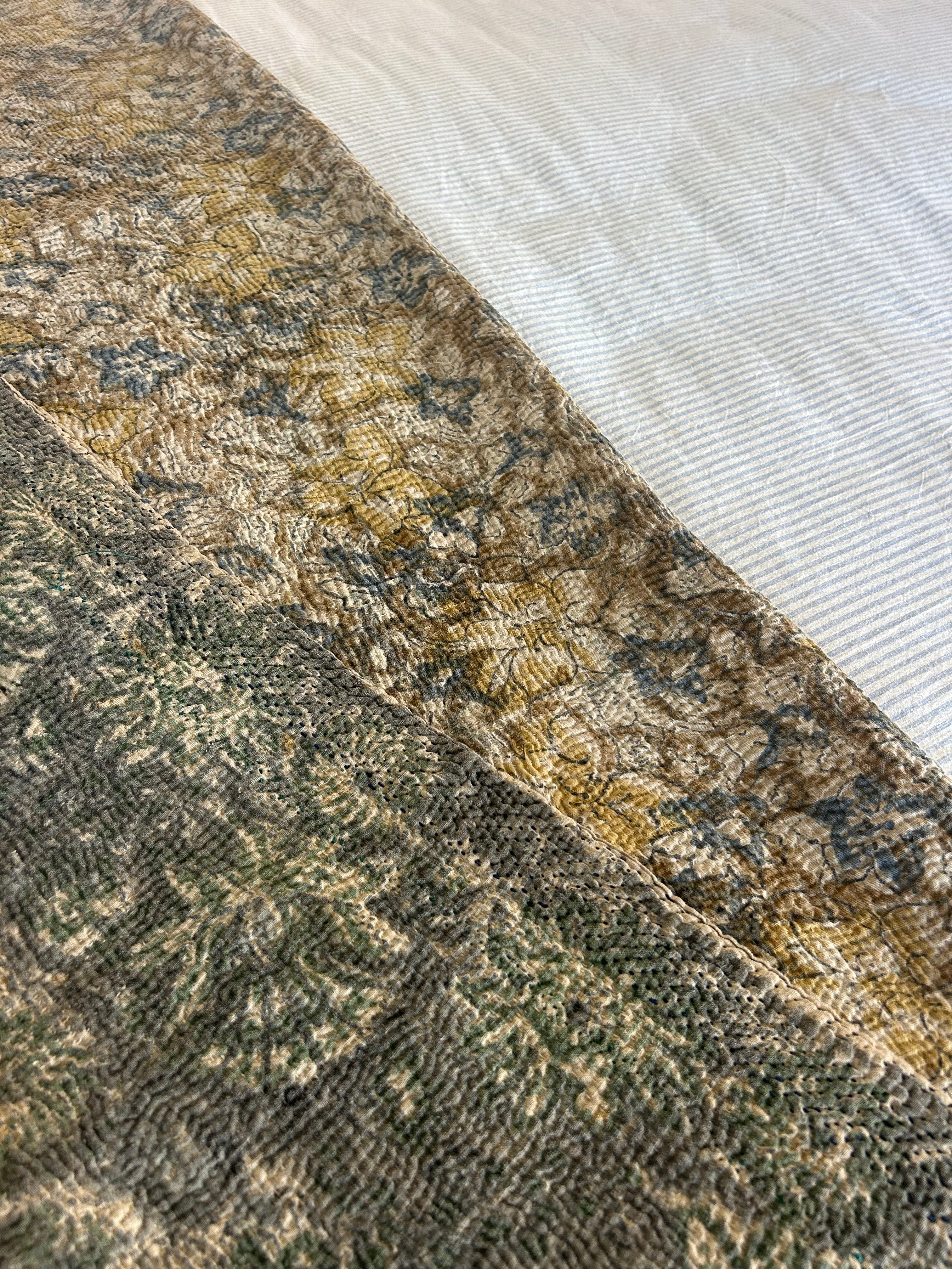 Vintage Kantha Quilt 2 - 130 x 196cm