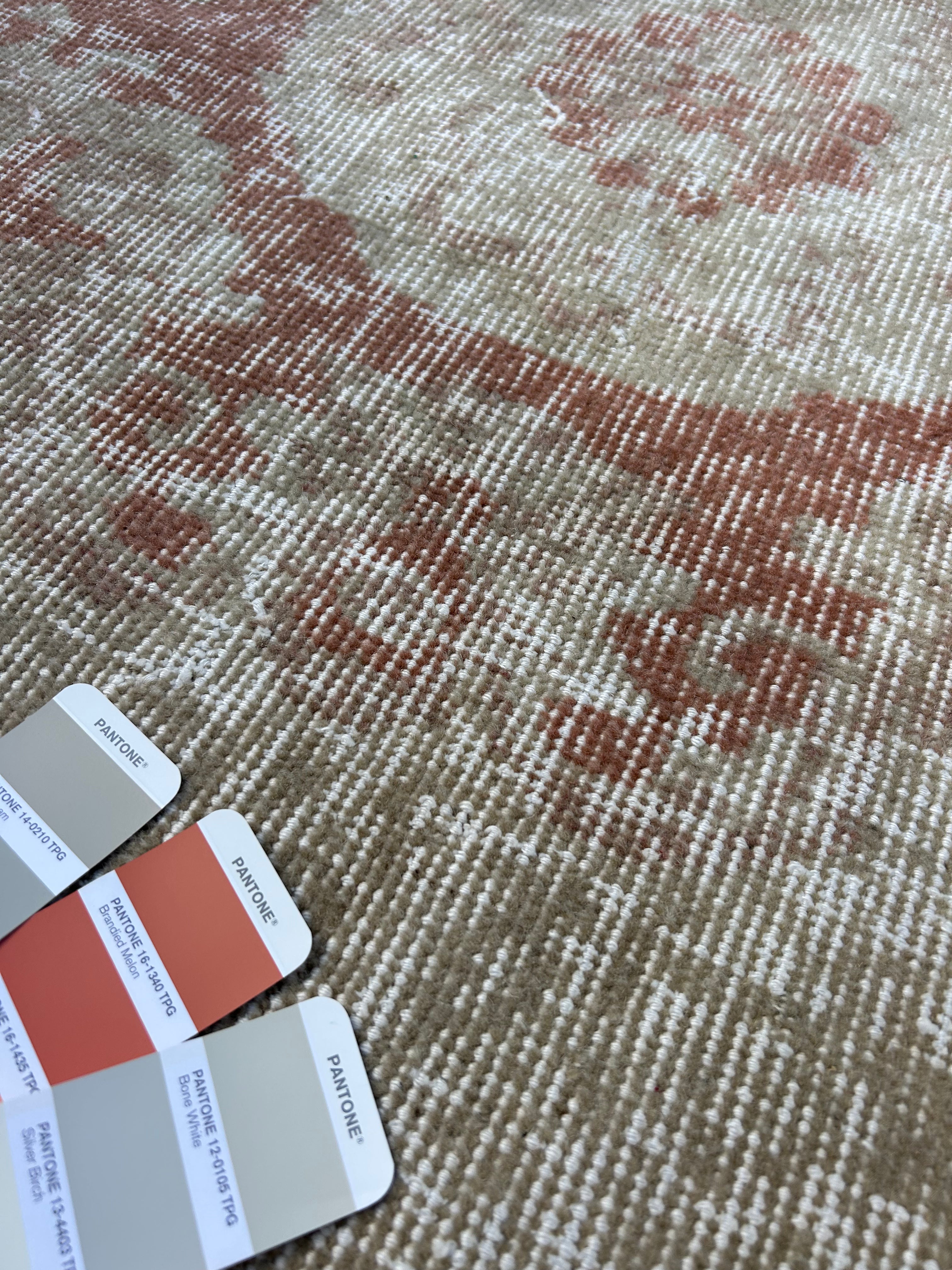 'Sage' - 198 x 293cm