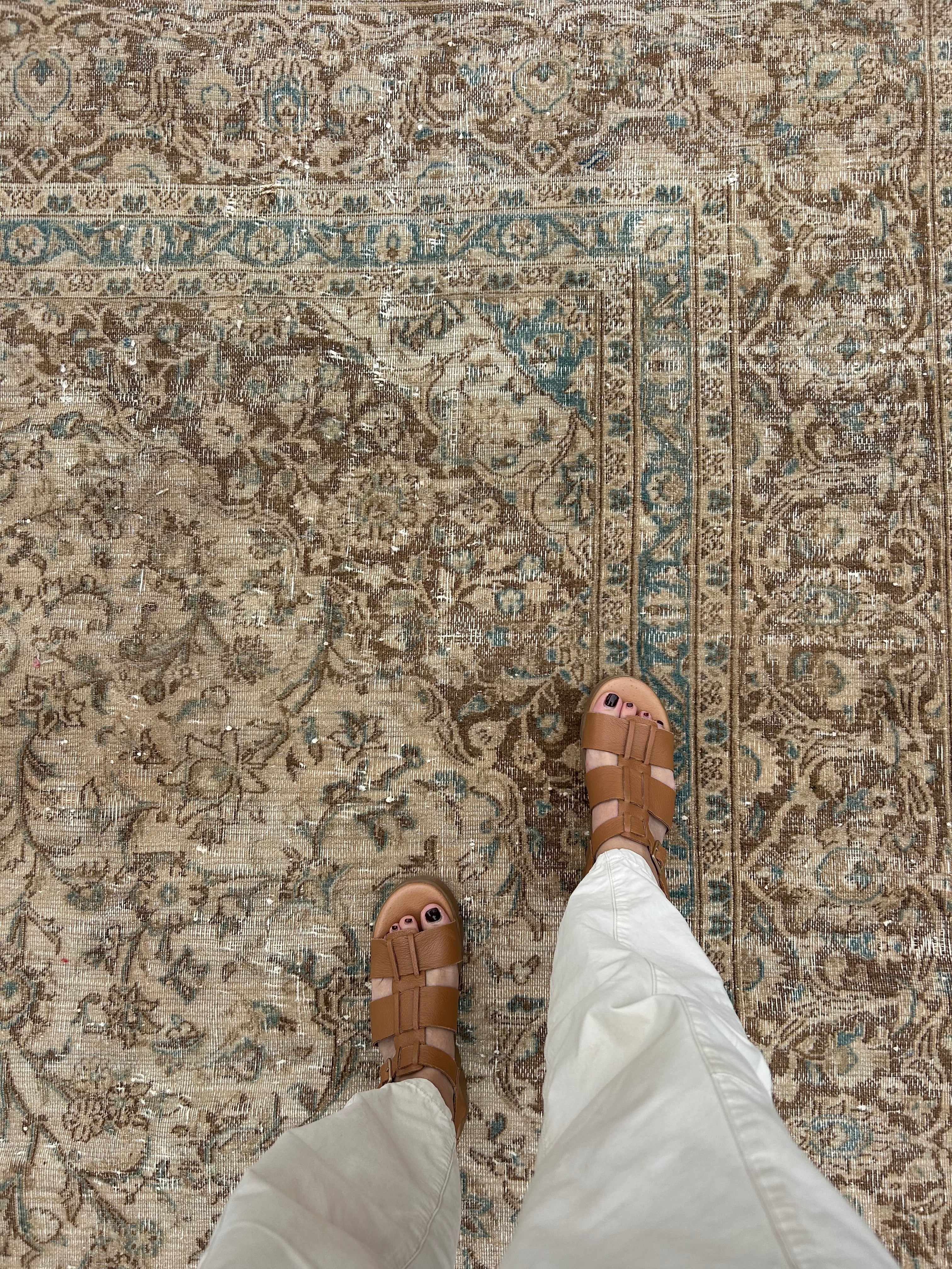 'Naomi' - 293 x 375cm