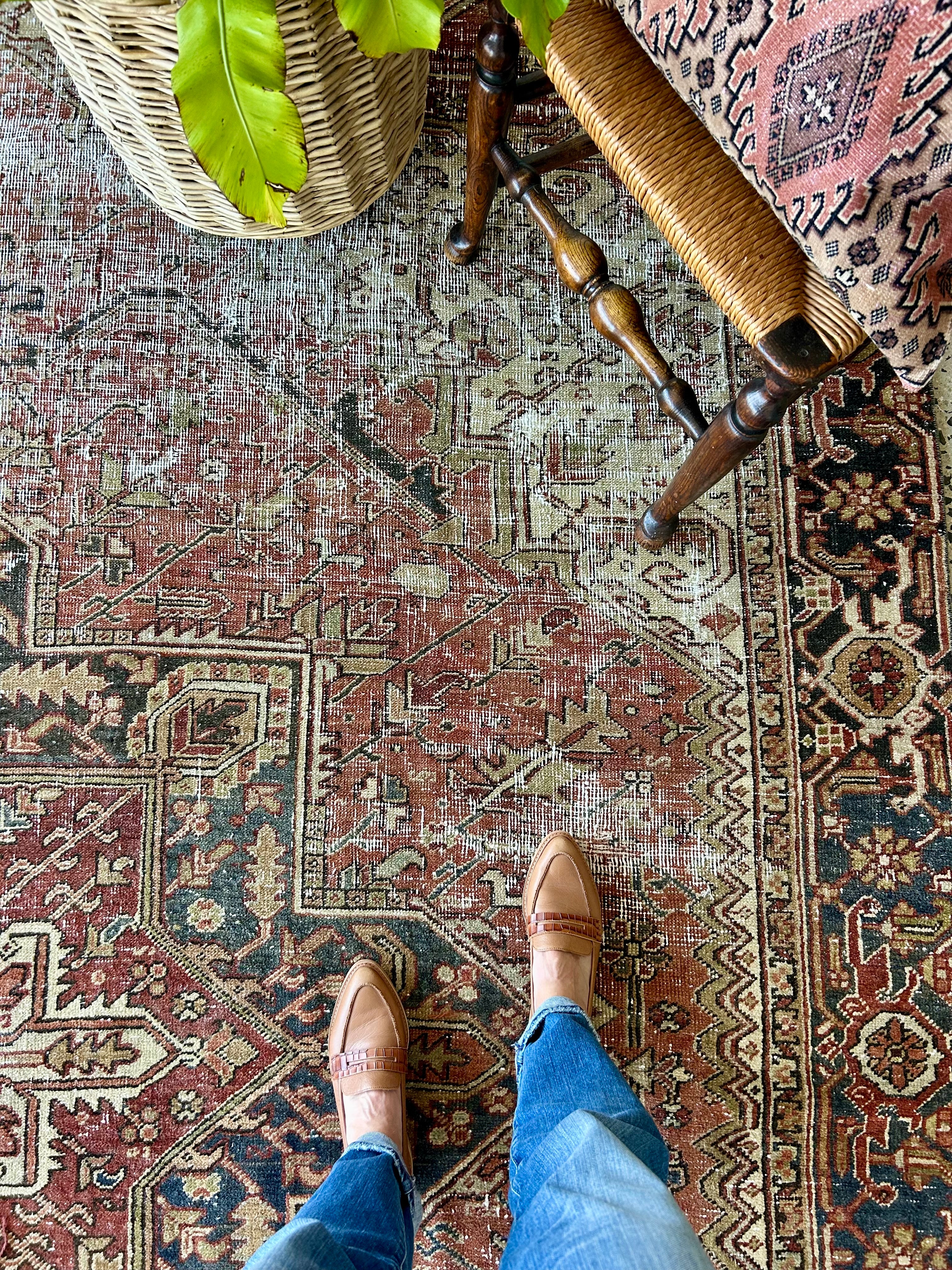 ‘Victoria’ - 275 x 355cm