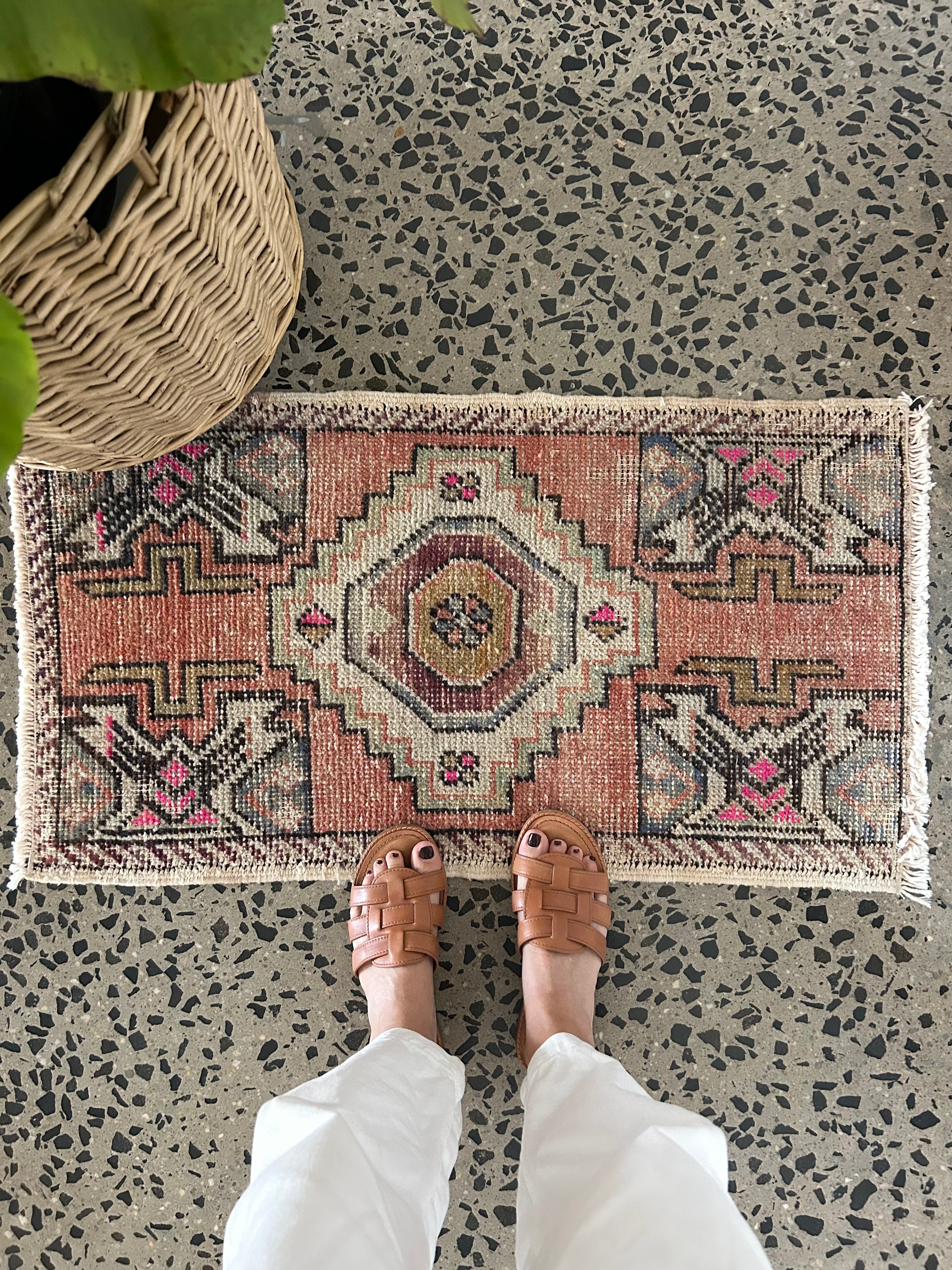 Mini Rug 2 - 49 x 90cm