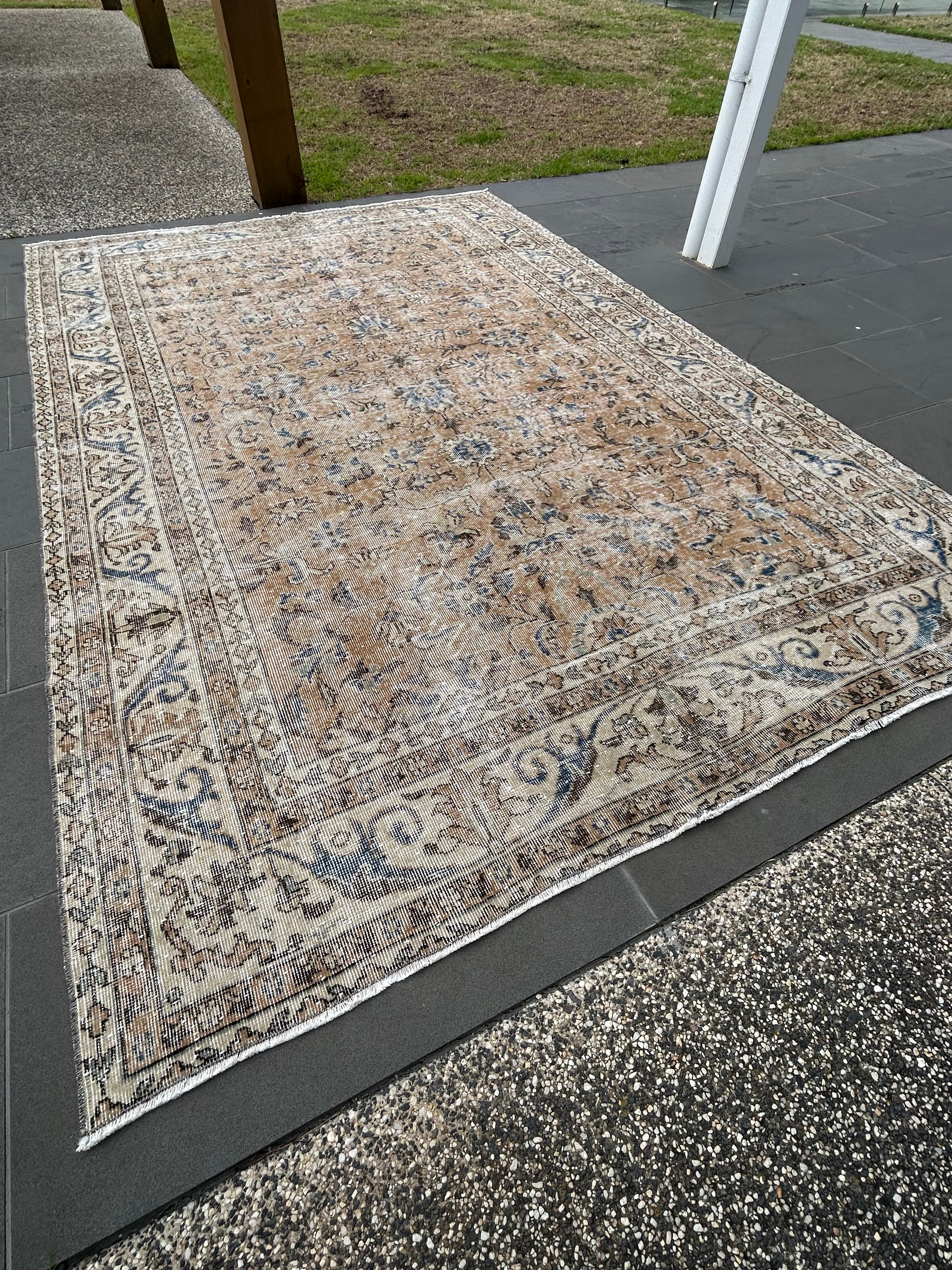 ‘Stella’ - 212 x 304cm