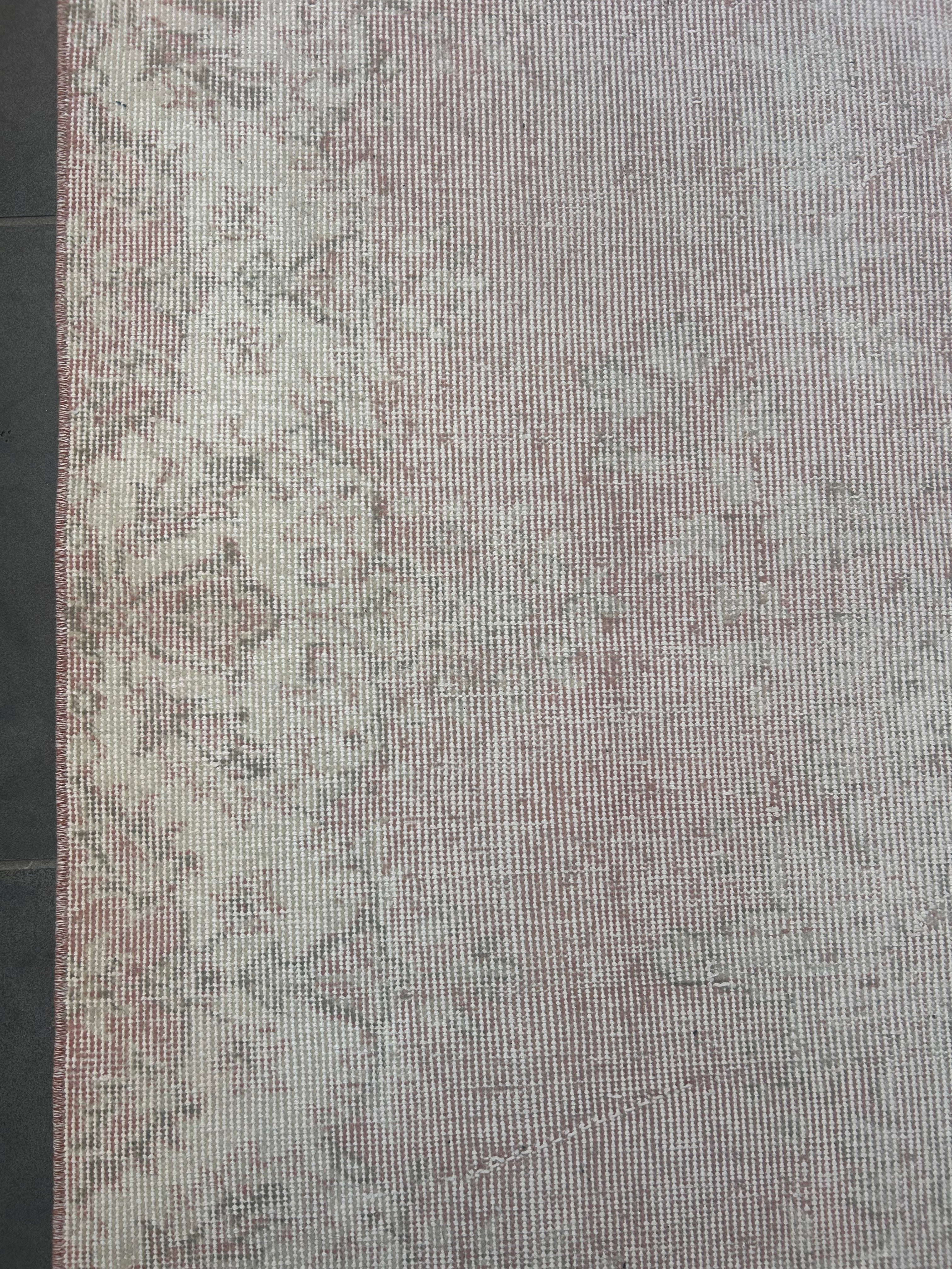 ‘Olivia’ - 167 x 255cm
