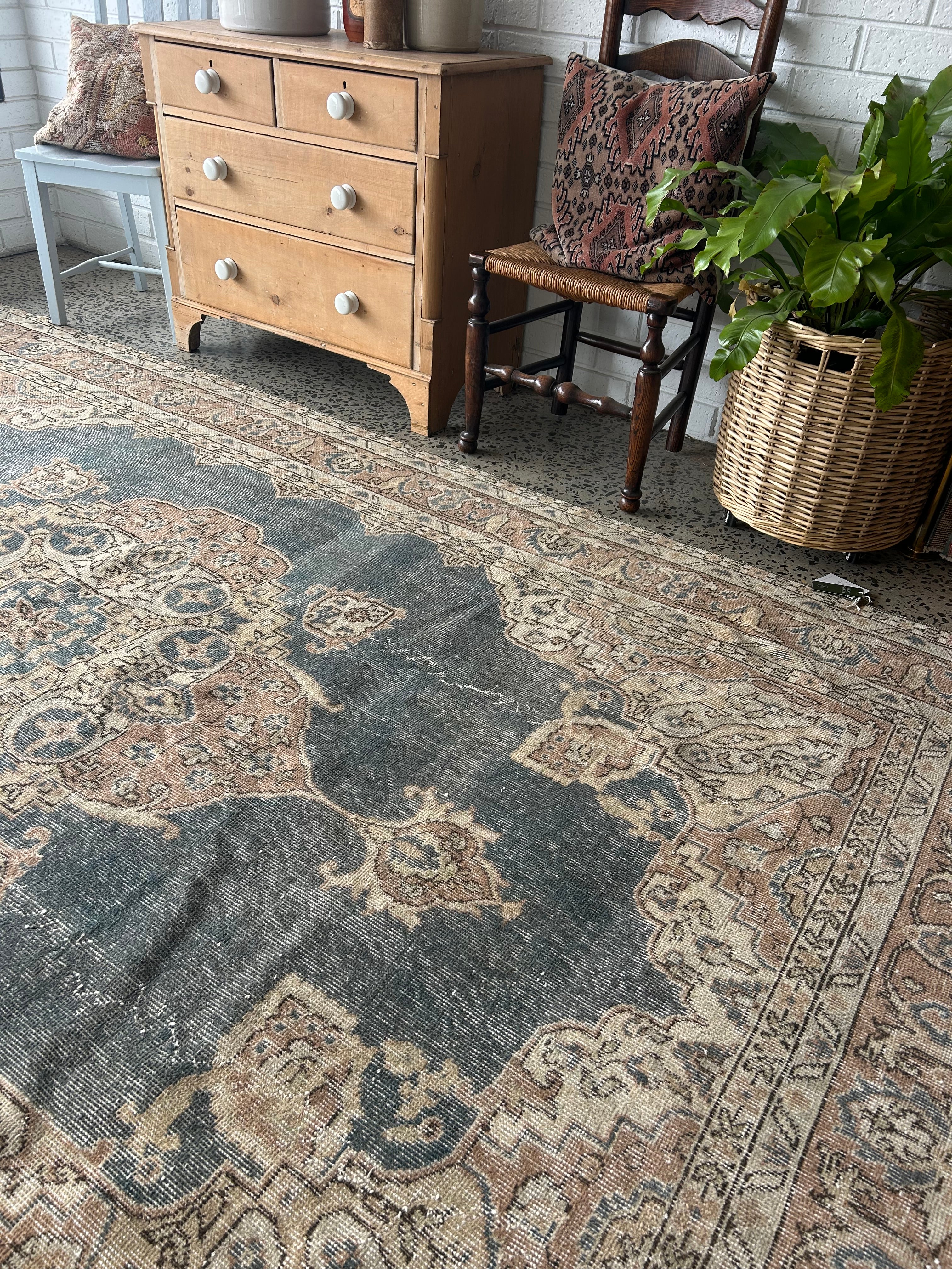 ‘Joanna’ - 201 x 314cm