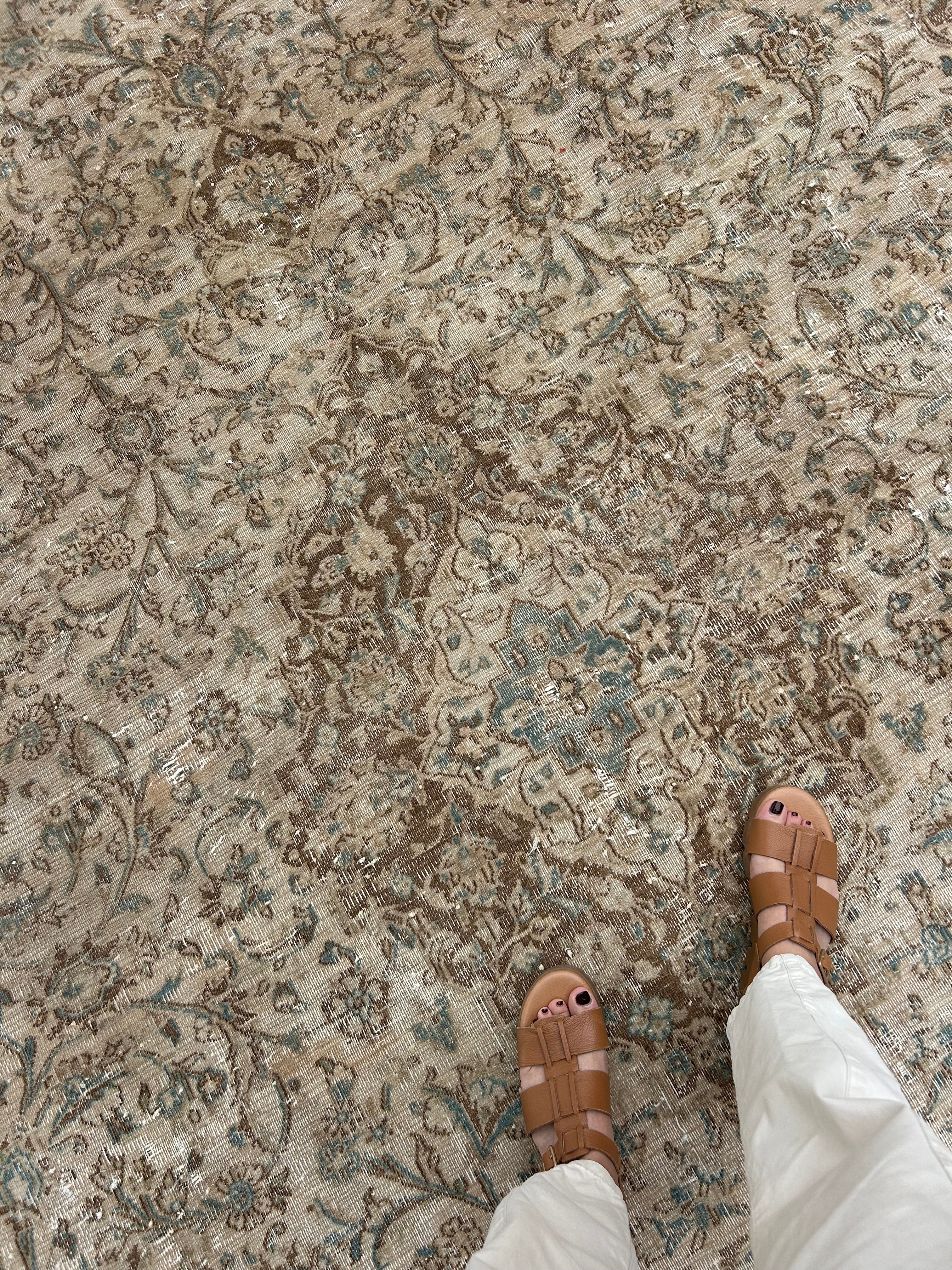 'Naomi' - 293 x 375cm