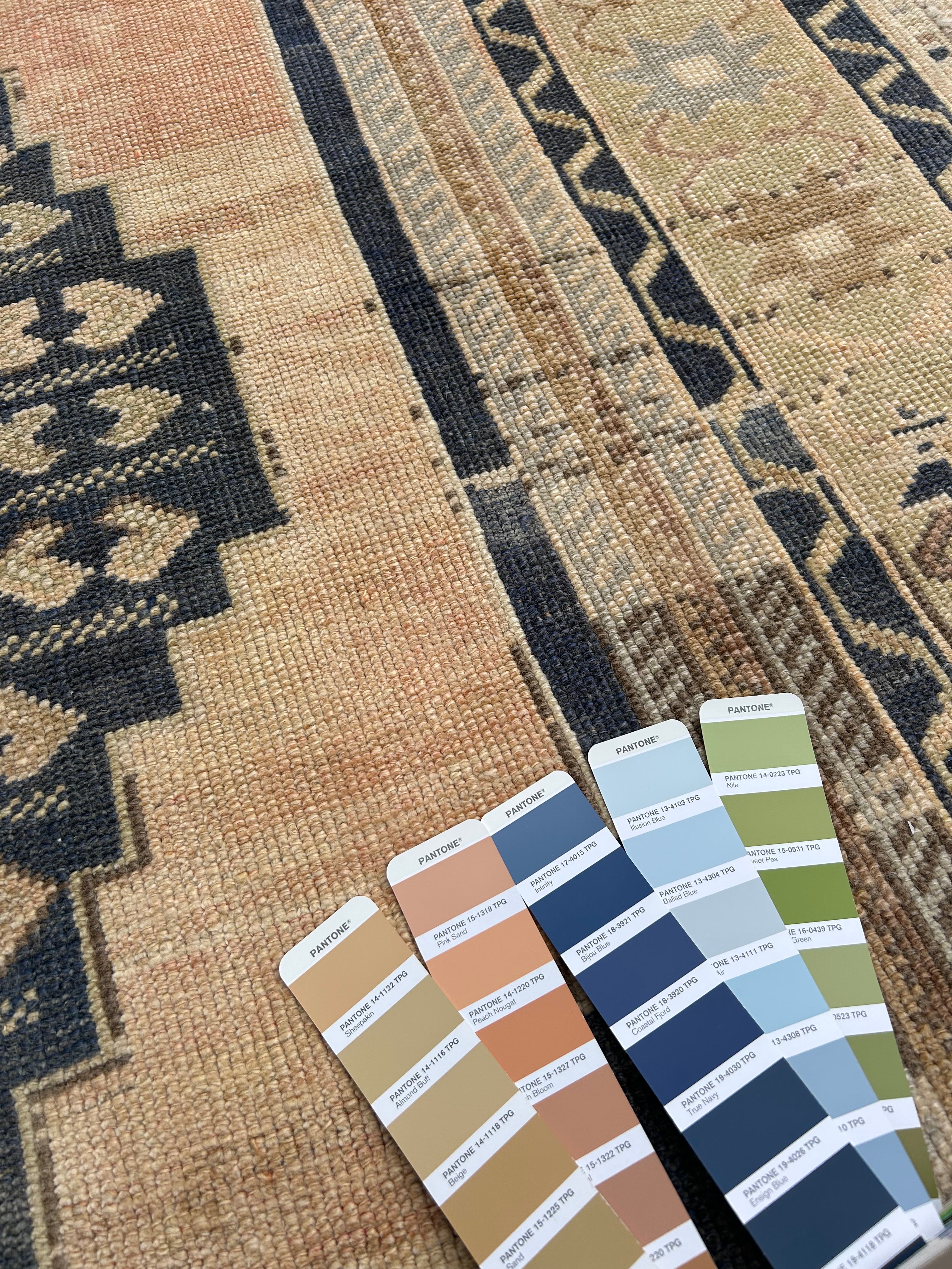 'Billie' - 164 x 287cm