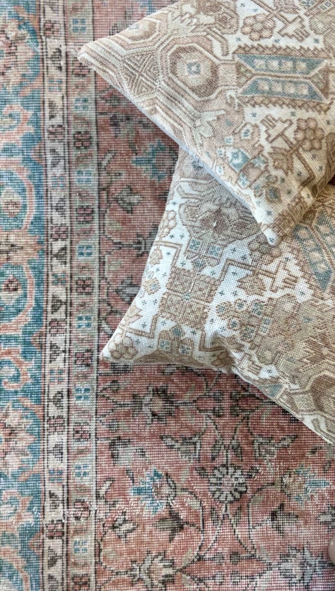 Pair of vintage cushions - blue and beige 40 x 40cm