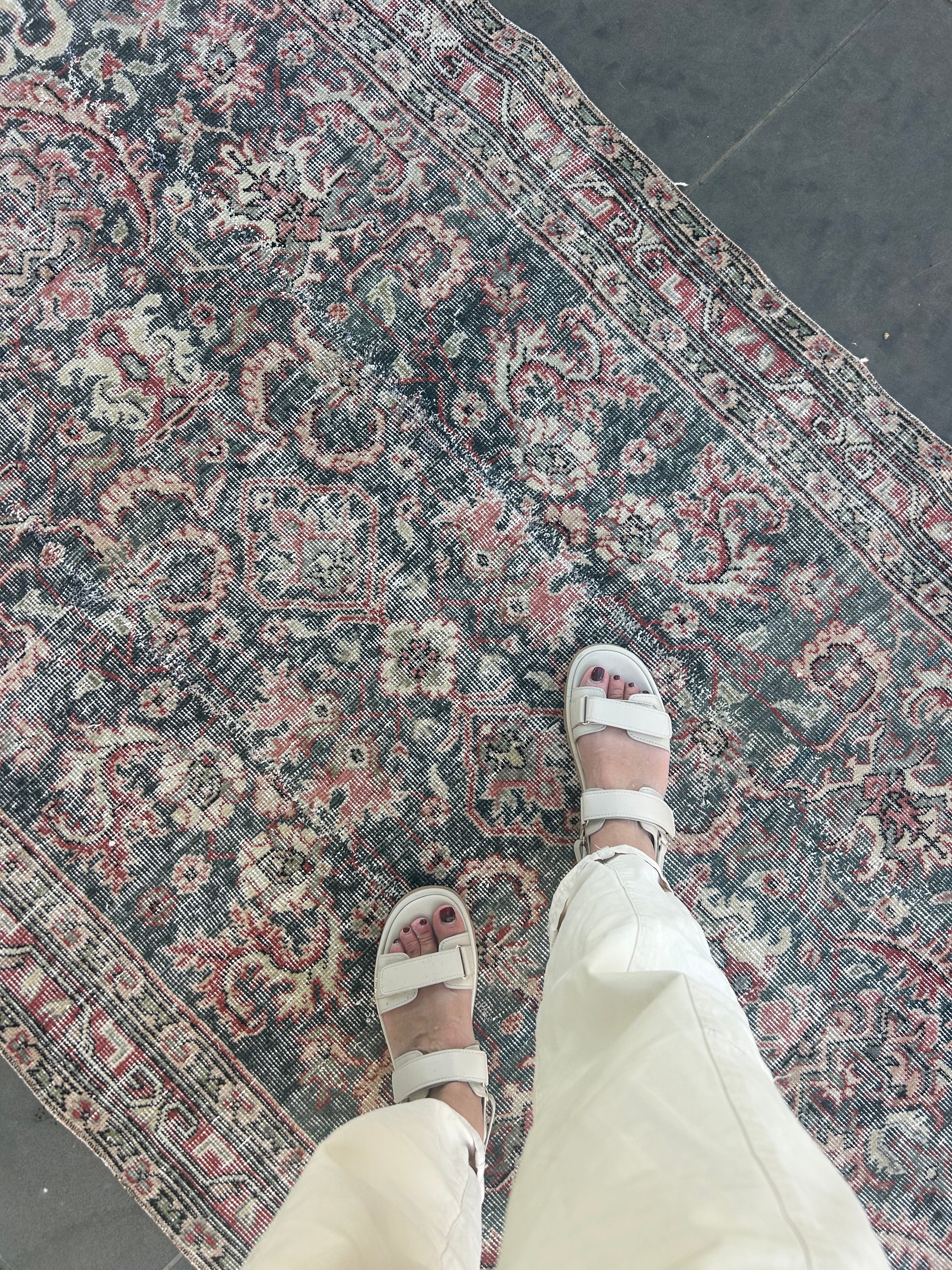 'Elsie' - 113 x 213cm