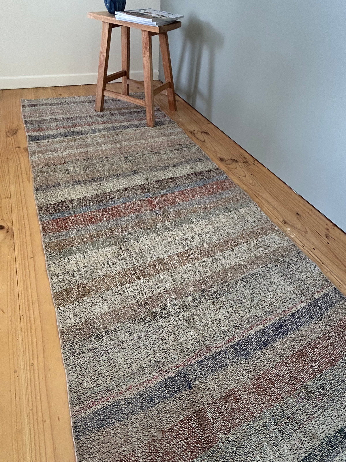 ‘Kit’ - 78 x 262cm
