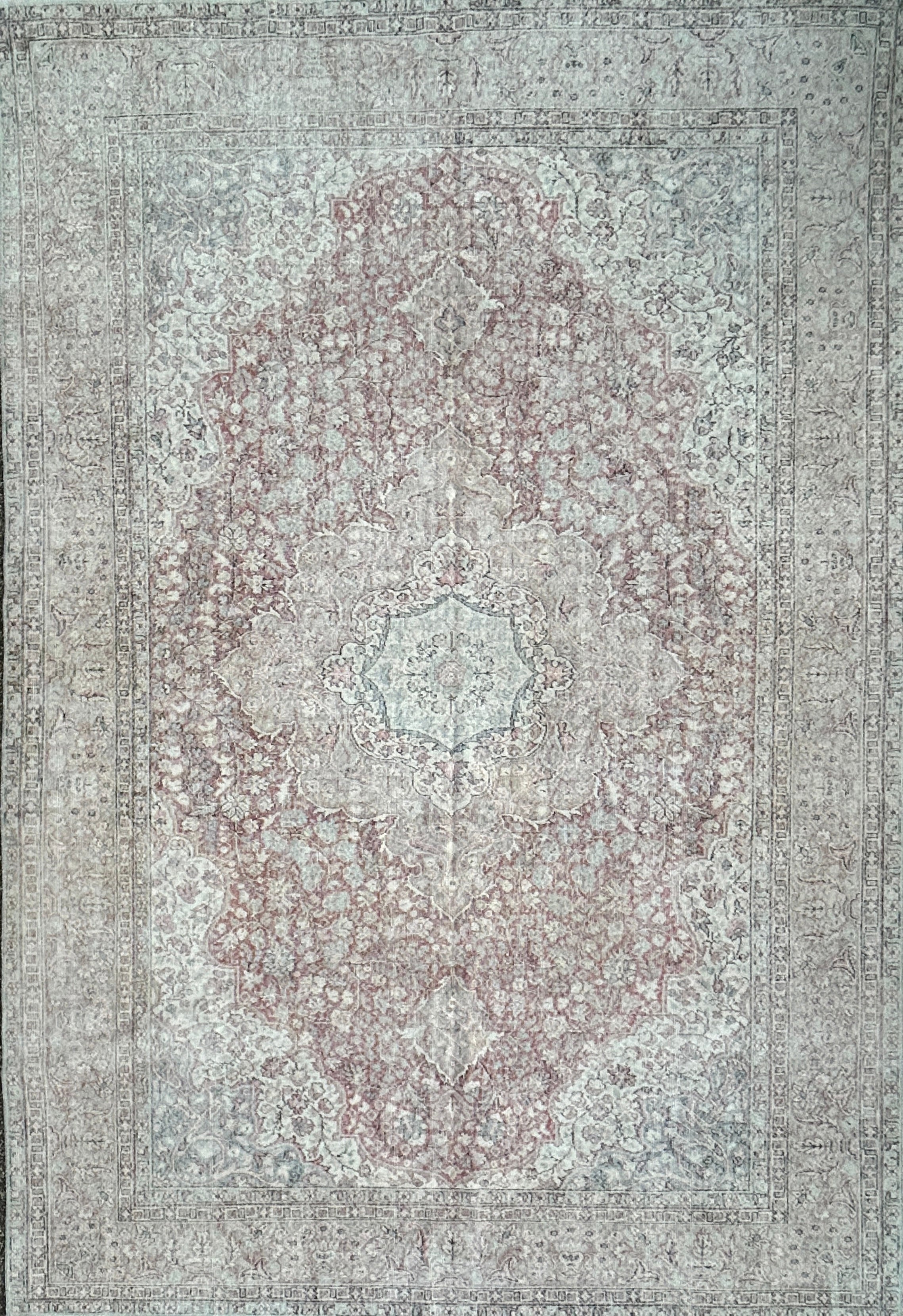 'Matilda' - 278 x 407cm