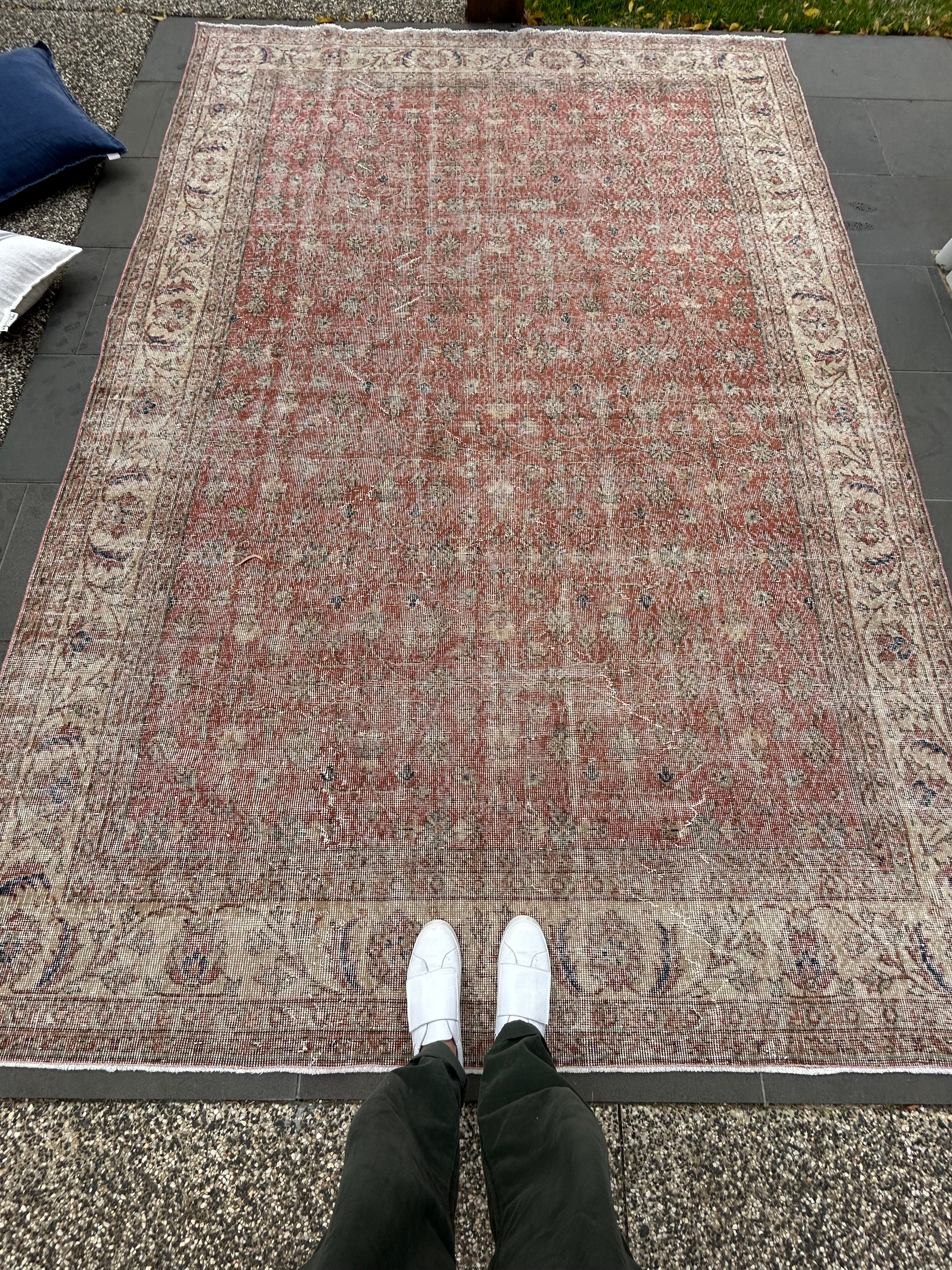 'Blythe' - 215 x 313cm