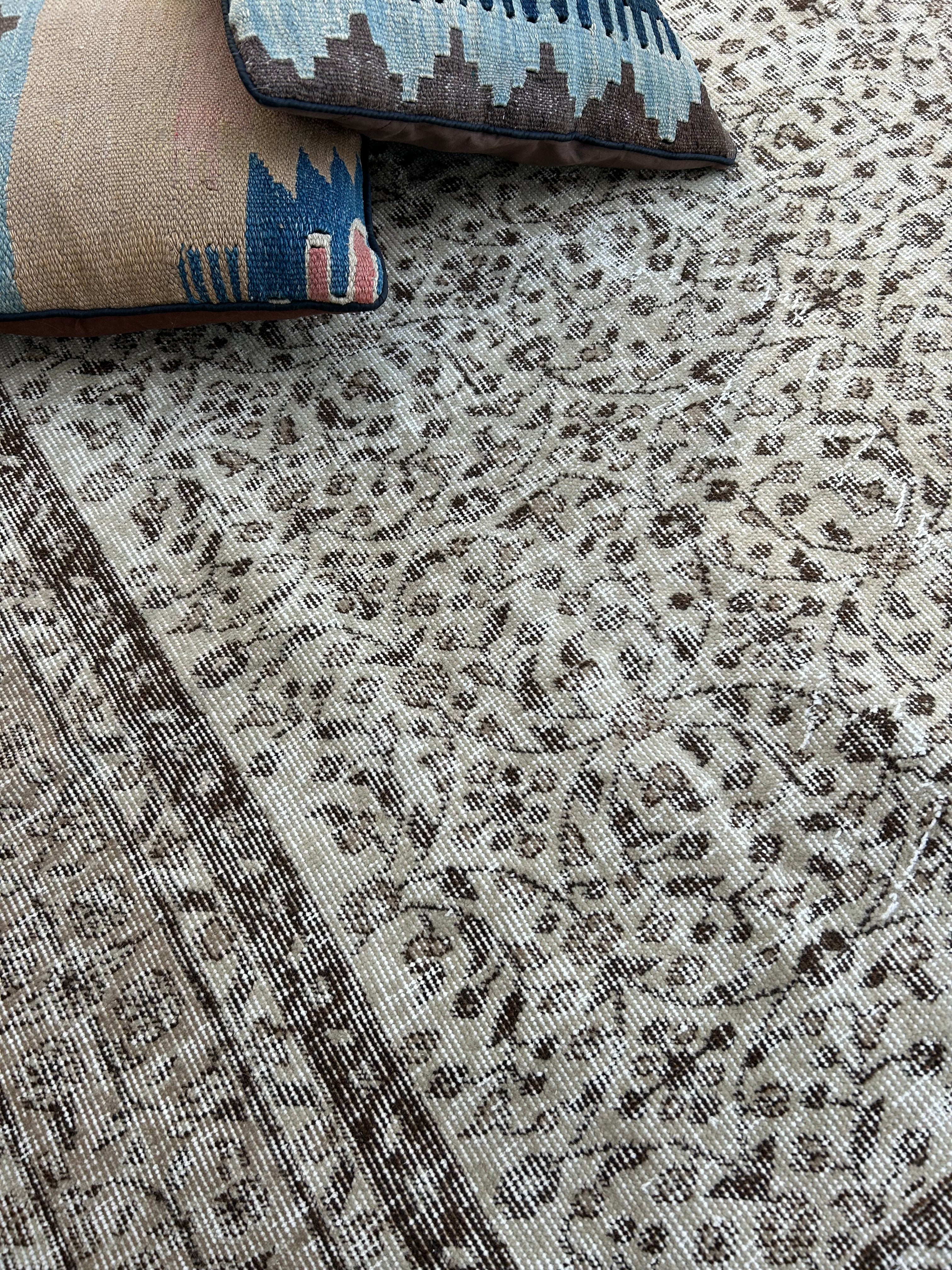 'Andrea' - 205 x 299cm