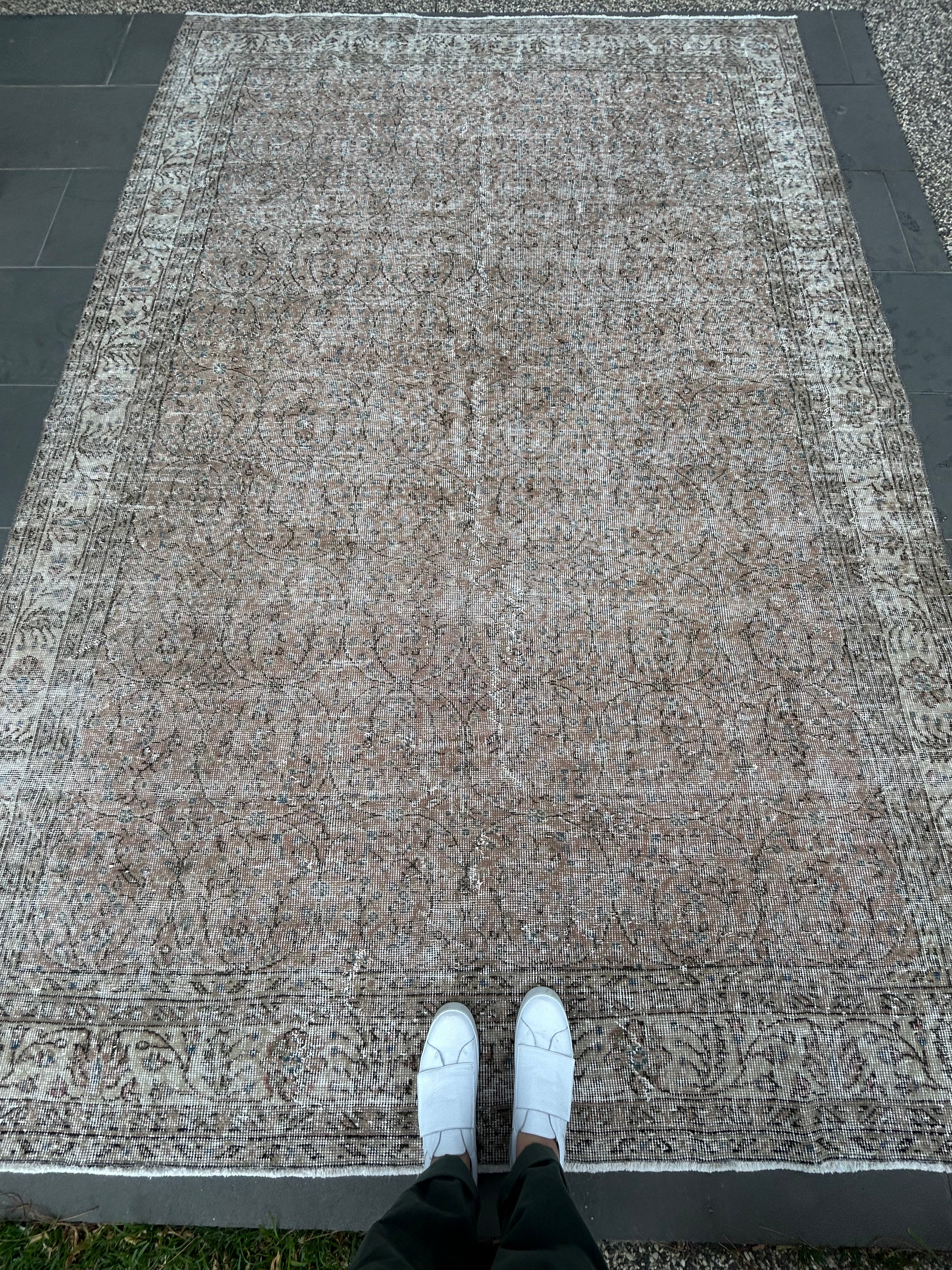 'Paige' - 212 x 312cm