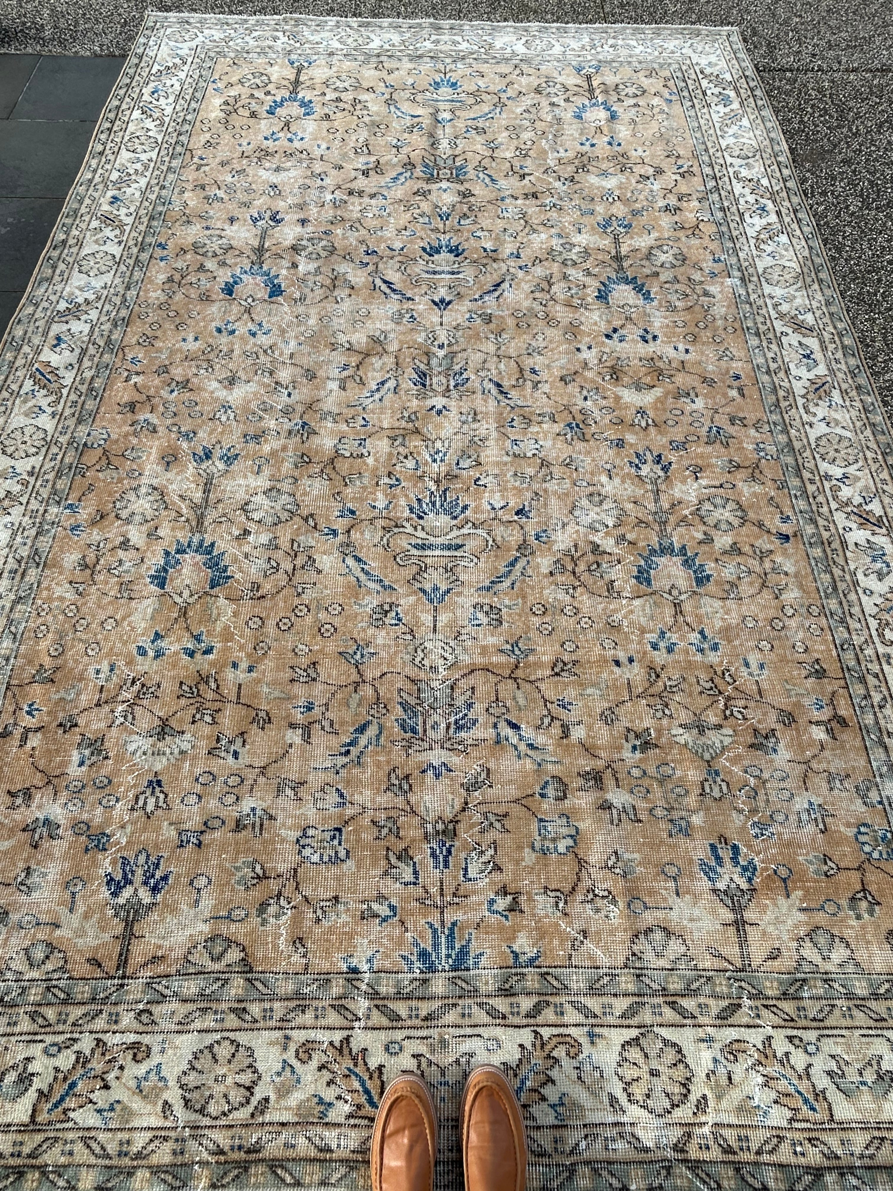 'Marley' - 222 x 340cm