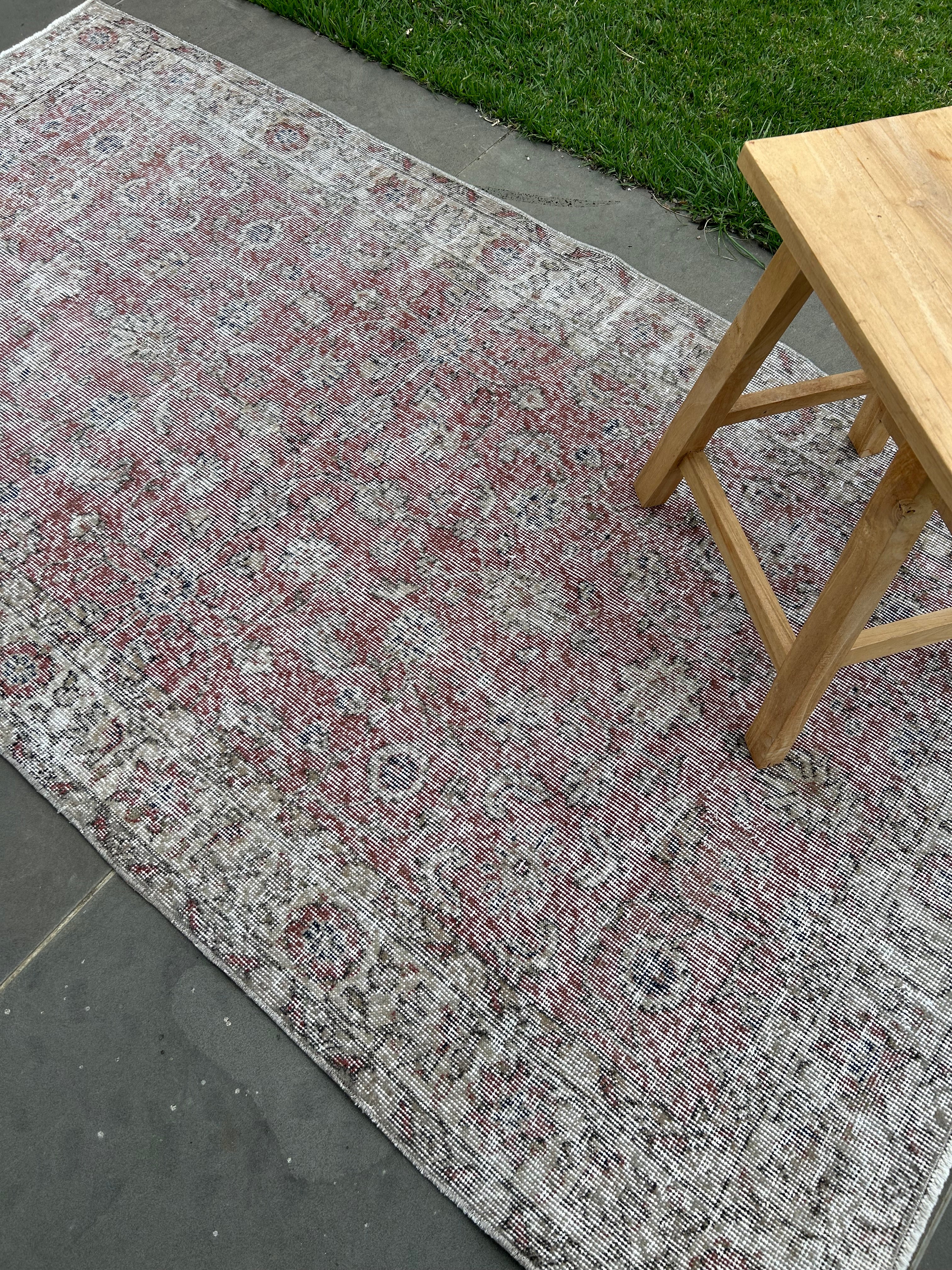 'Ange' - 106 x 203cm