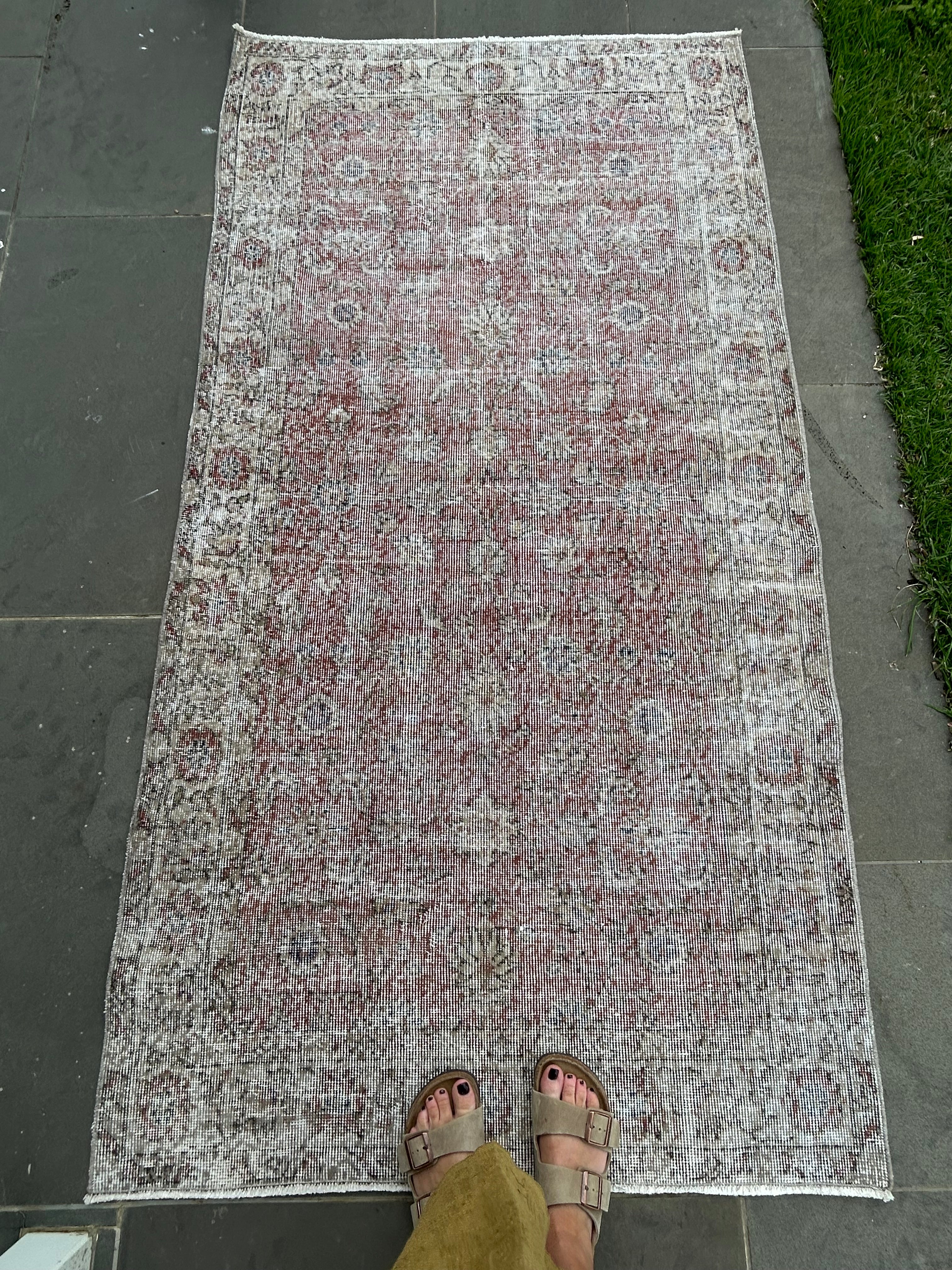 'Ange' - 106 x 203cm
