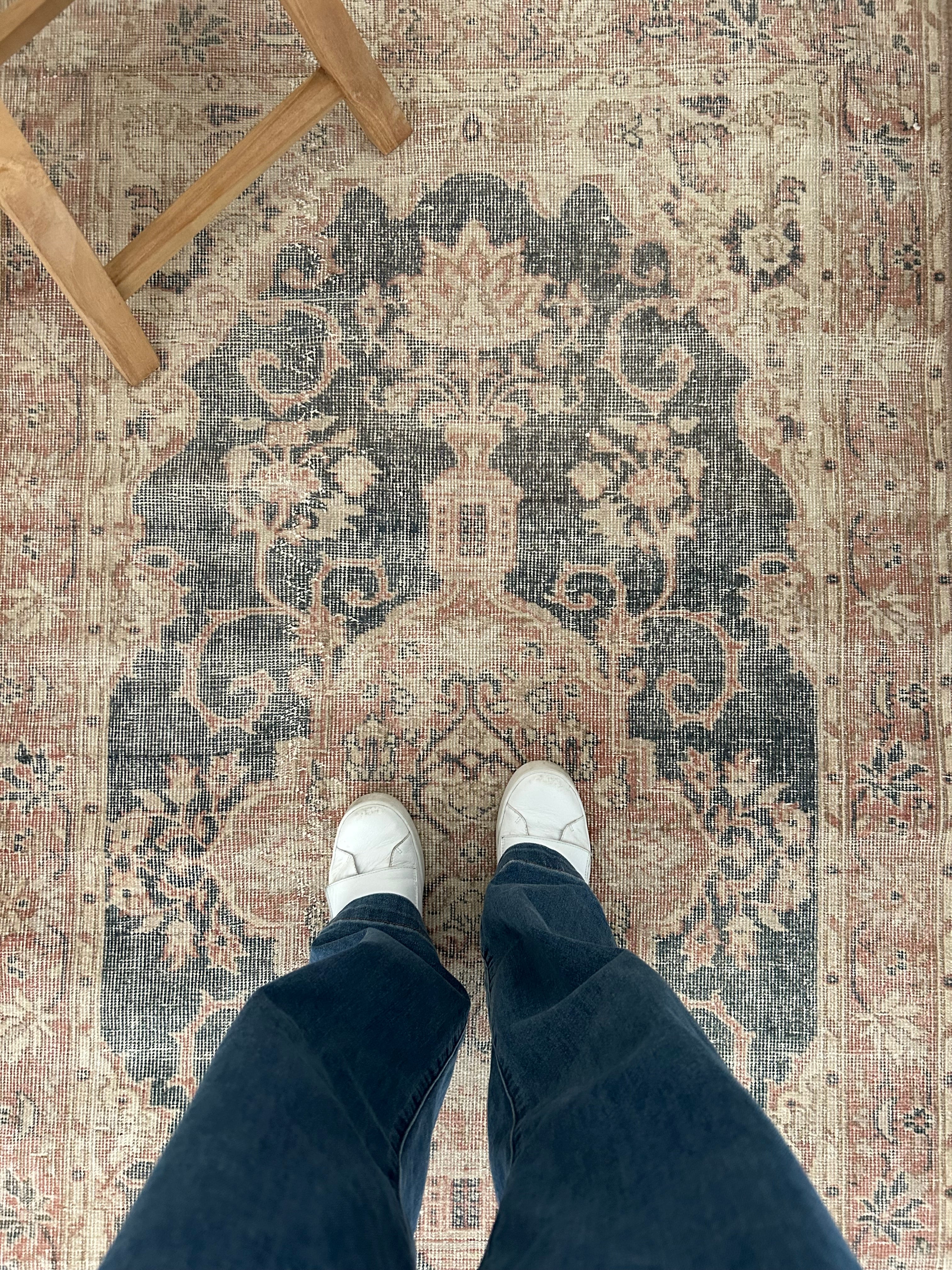 ‘Winnie’ - 104 x 190cm