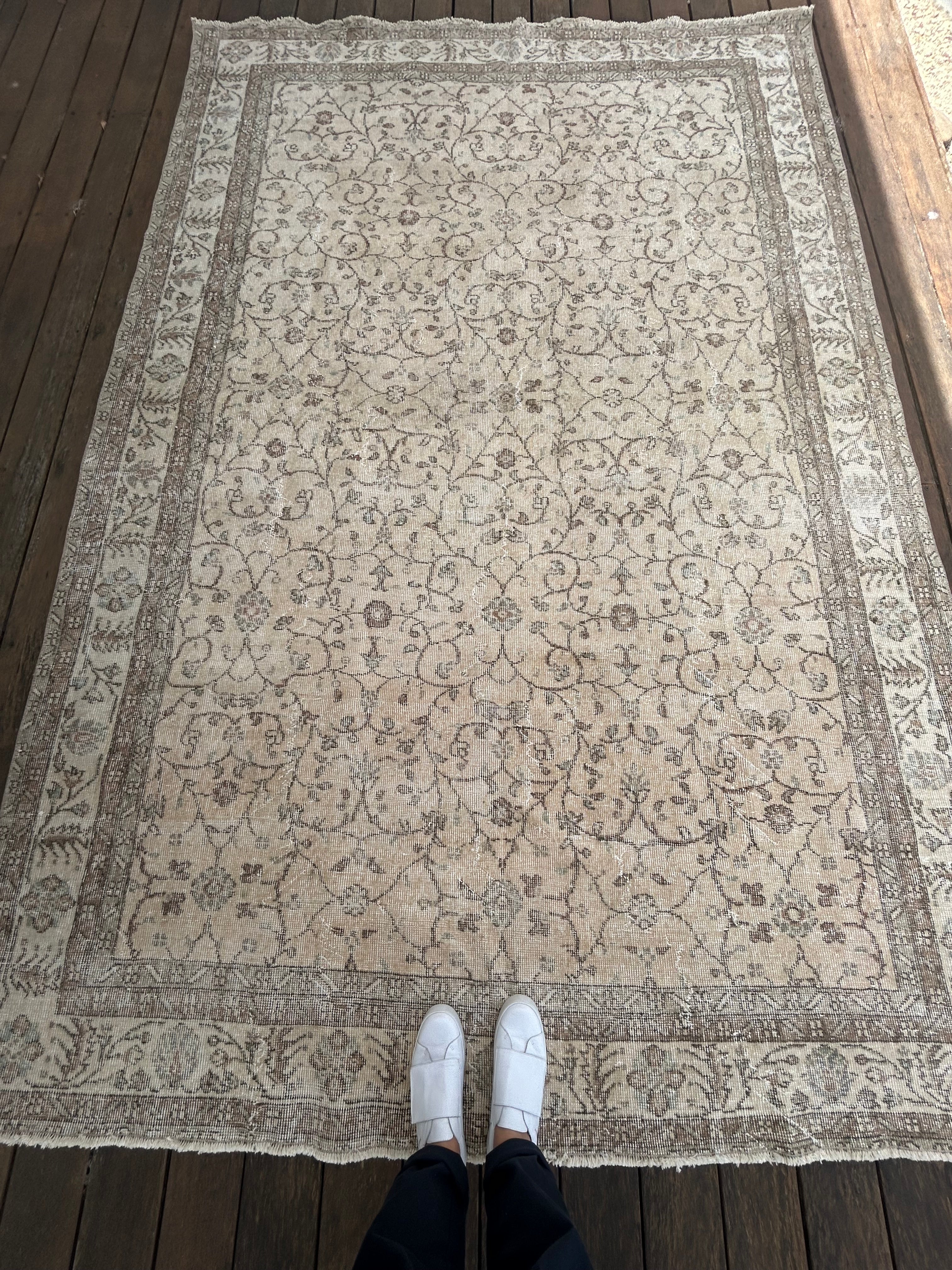 'Louise' - 210 x 313cm