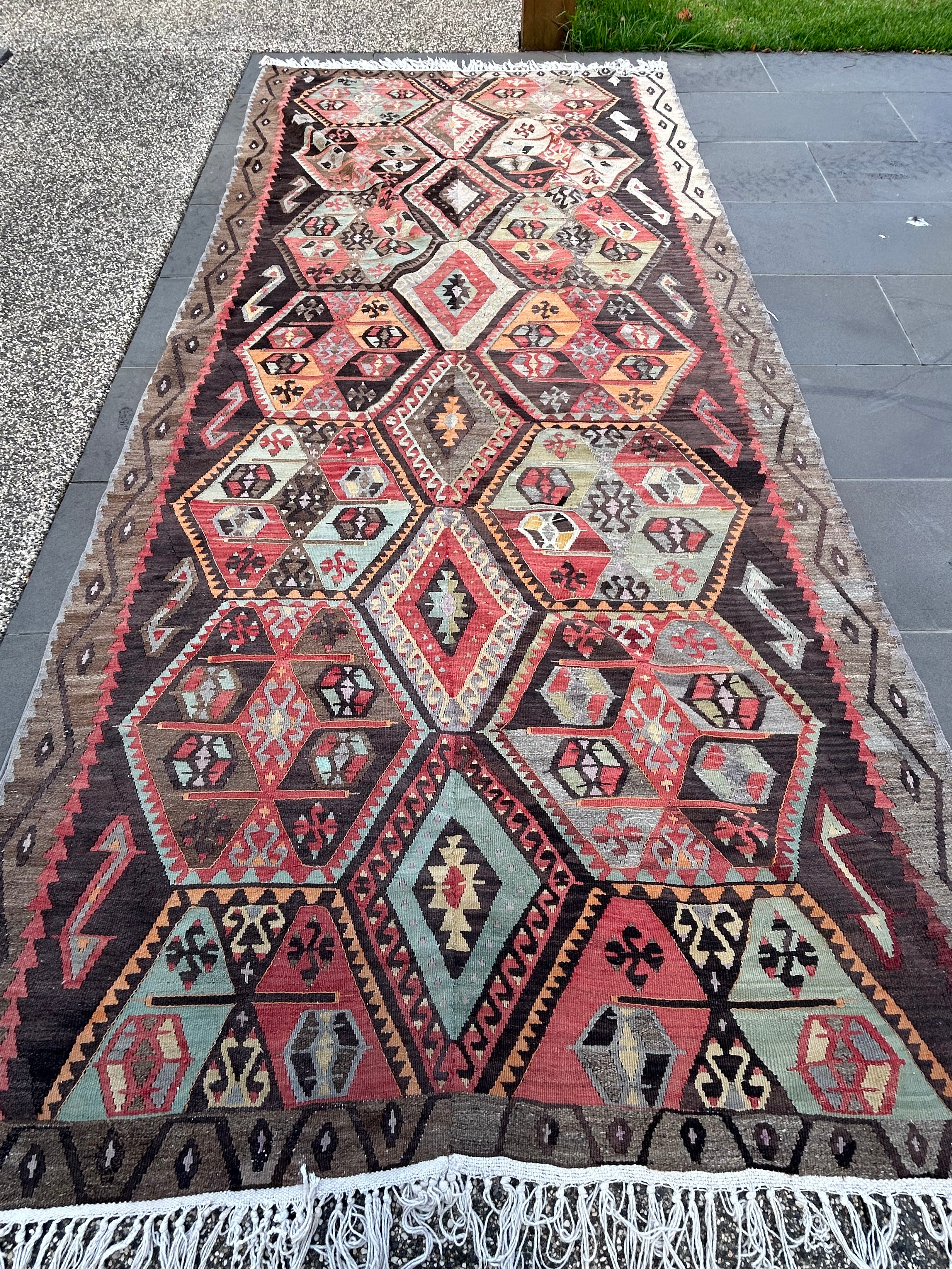 'Renata' - 169 x 357cm