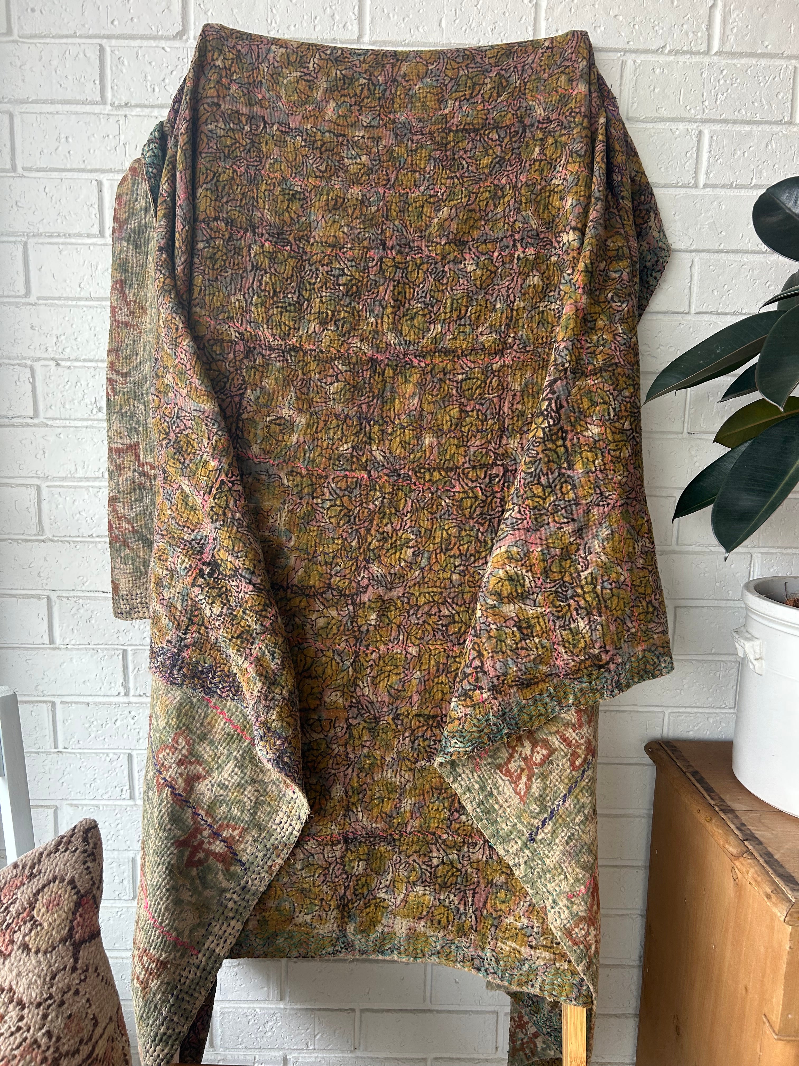Vintage Kantha Quilt 4 - 145 x 219cm