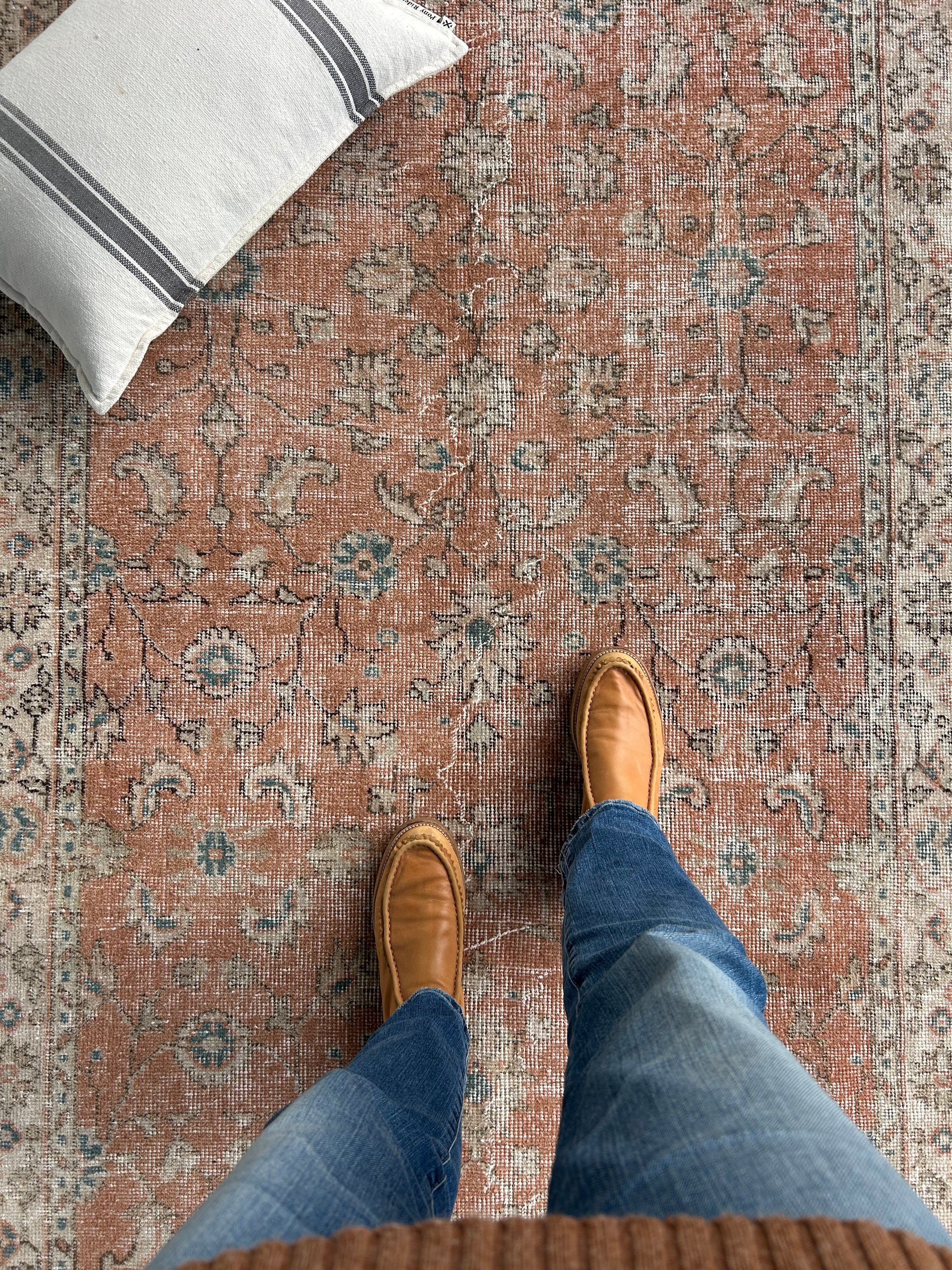 ‘Evette’ - 114 x 205cm