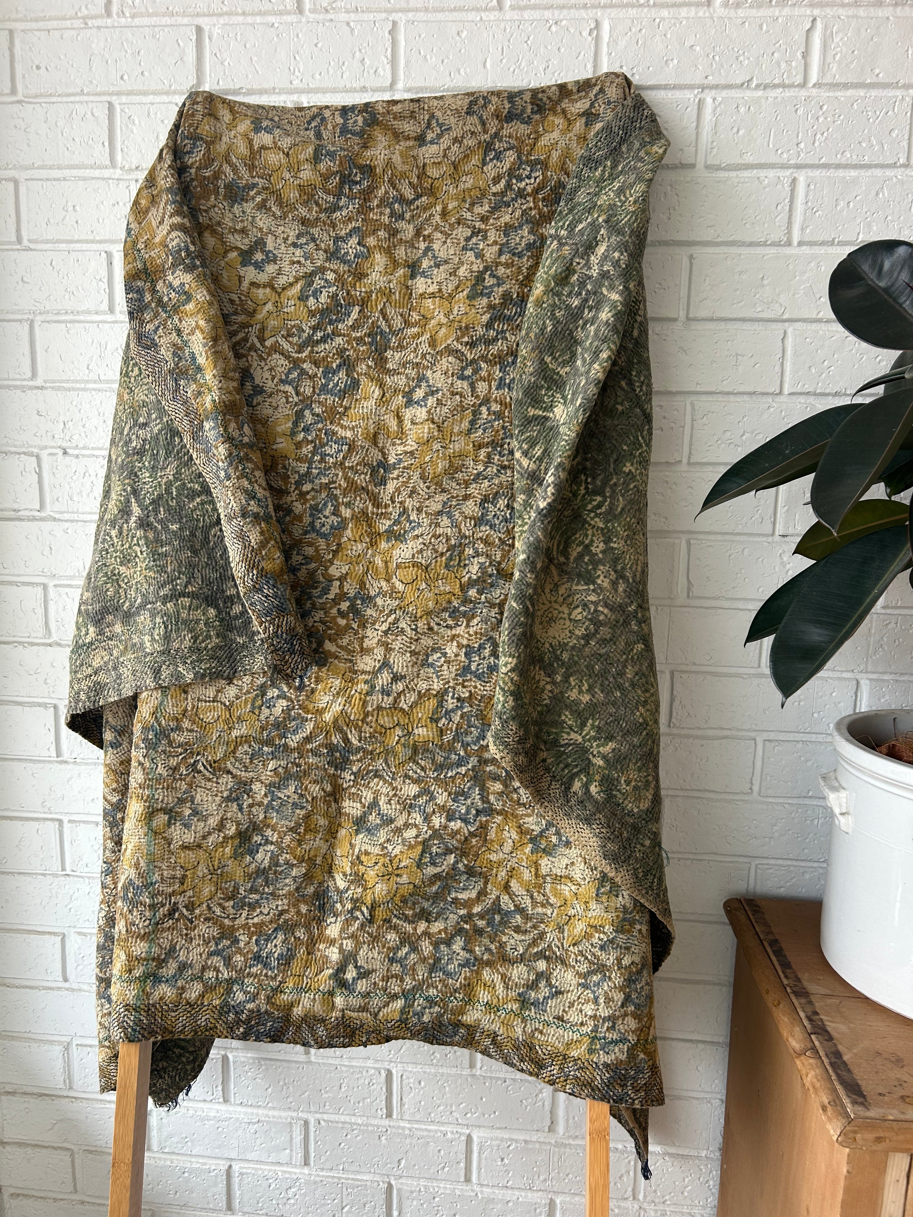 Vintage Kantha Quilt 2 - 130 x 196cm