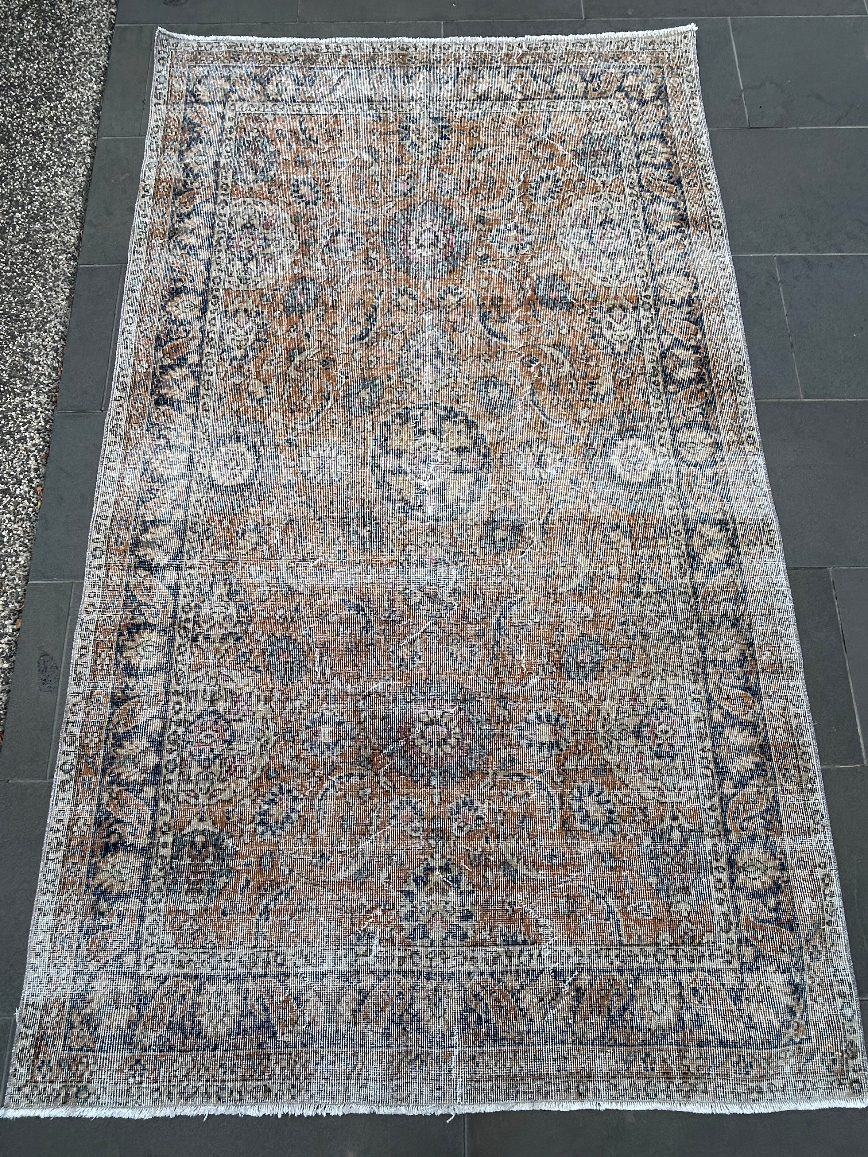 'Elle' - 150 x 250cm