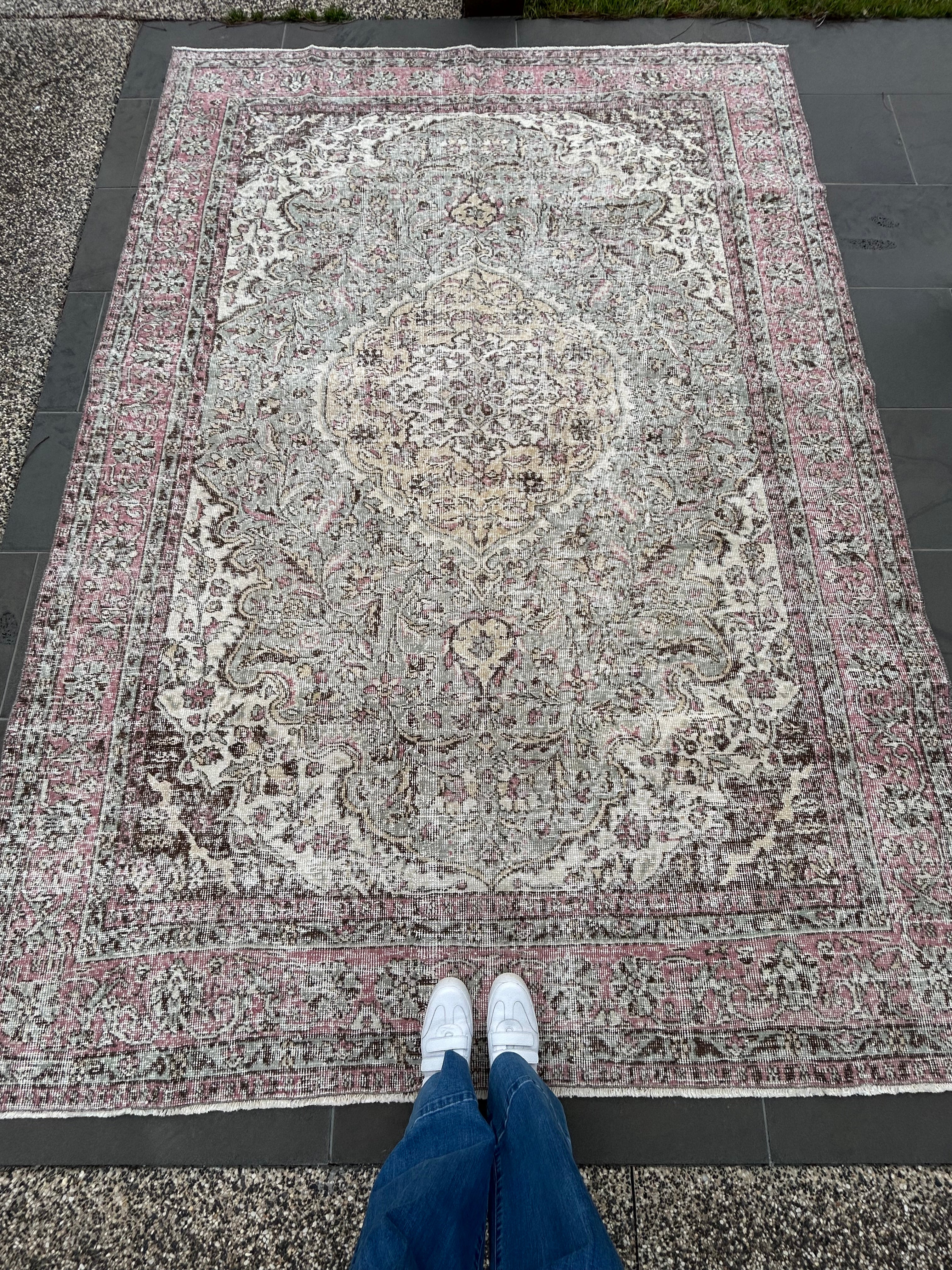 'Philippa' - 210 x 297cm