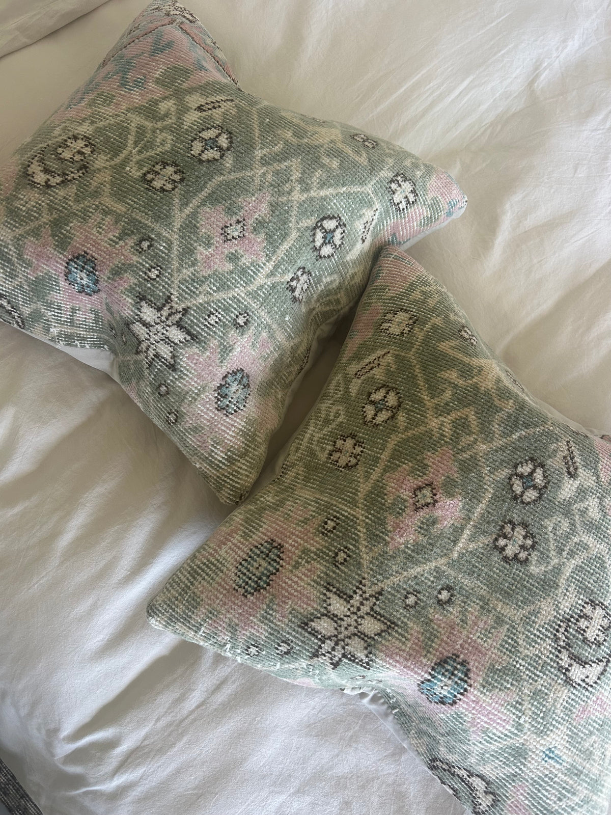 Pair of vintage cushions - pale green and pink - 50 x 50cm