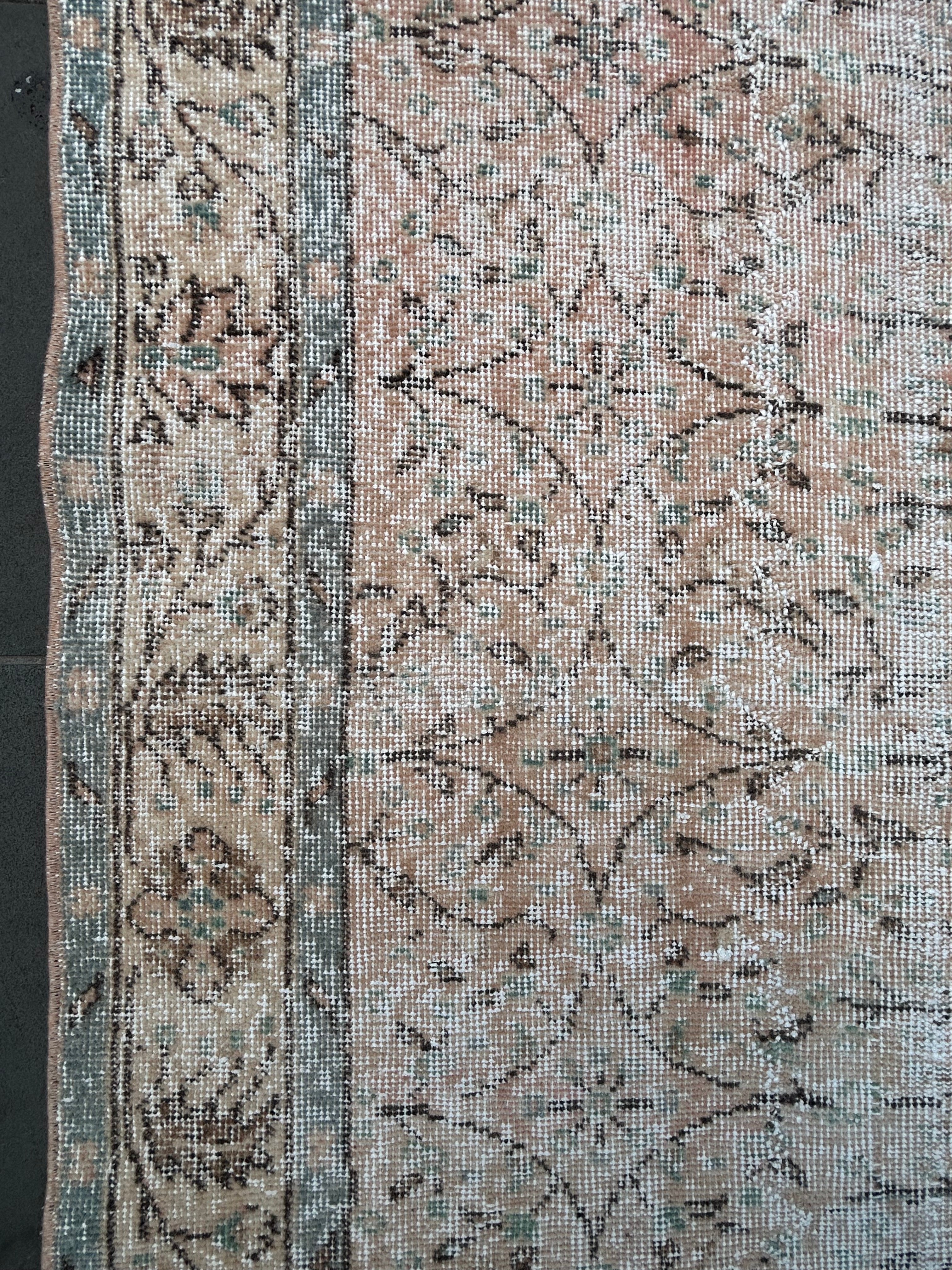 ‘Jane’ - 137 x 231cm