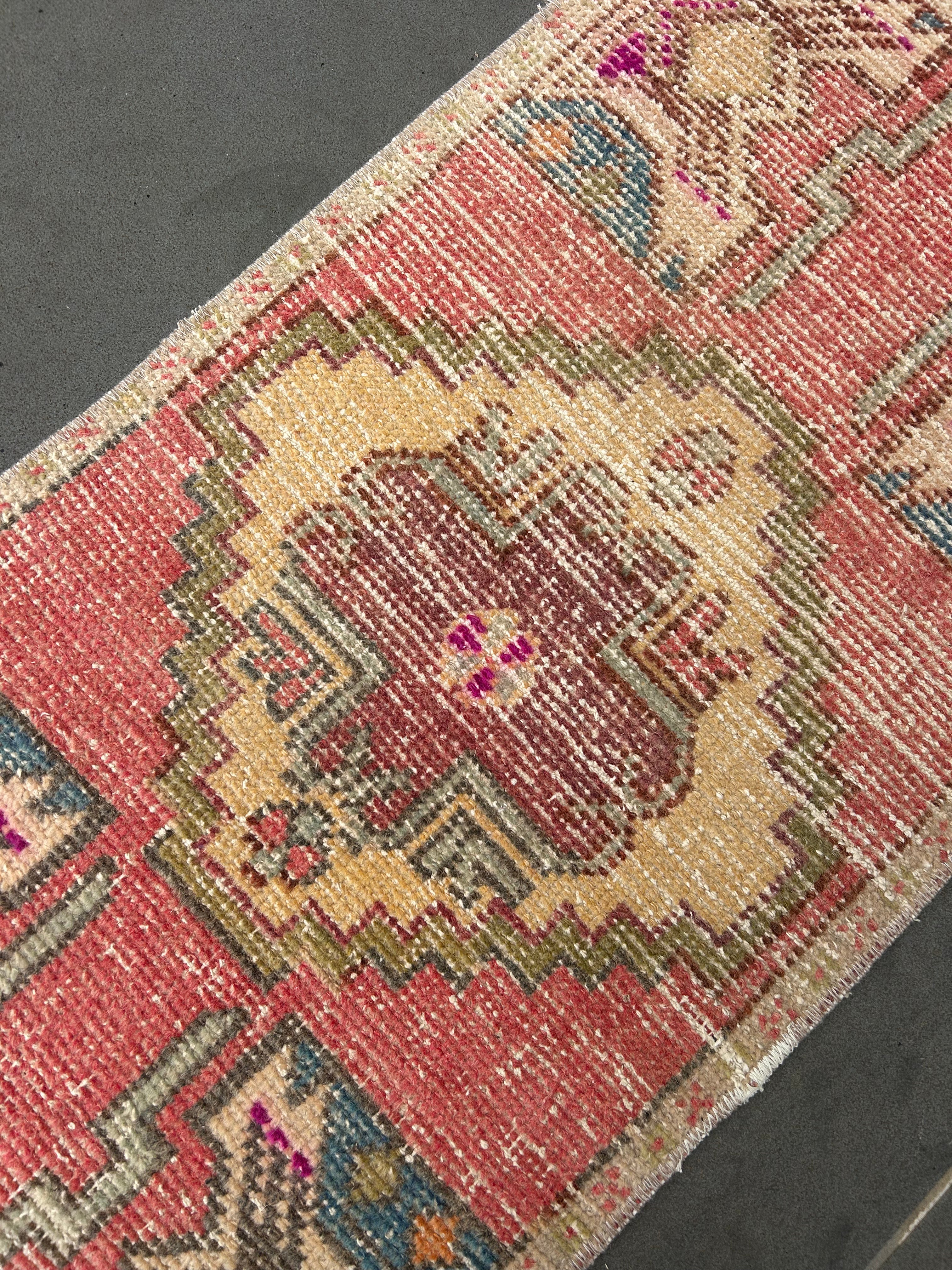Mini rug 9 - 45 x 92cm