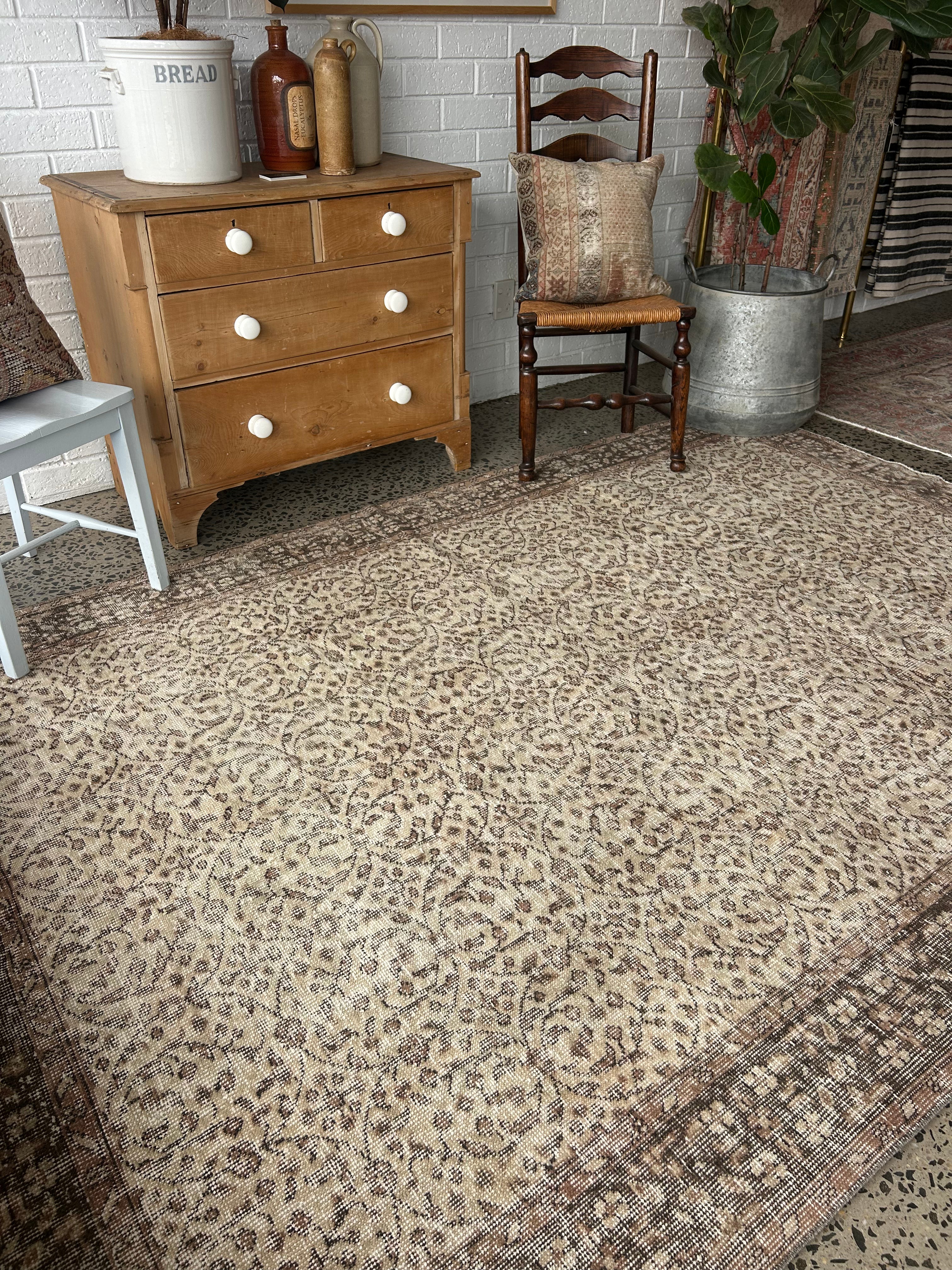 ‘Georgia’ - 182 x 271cm